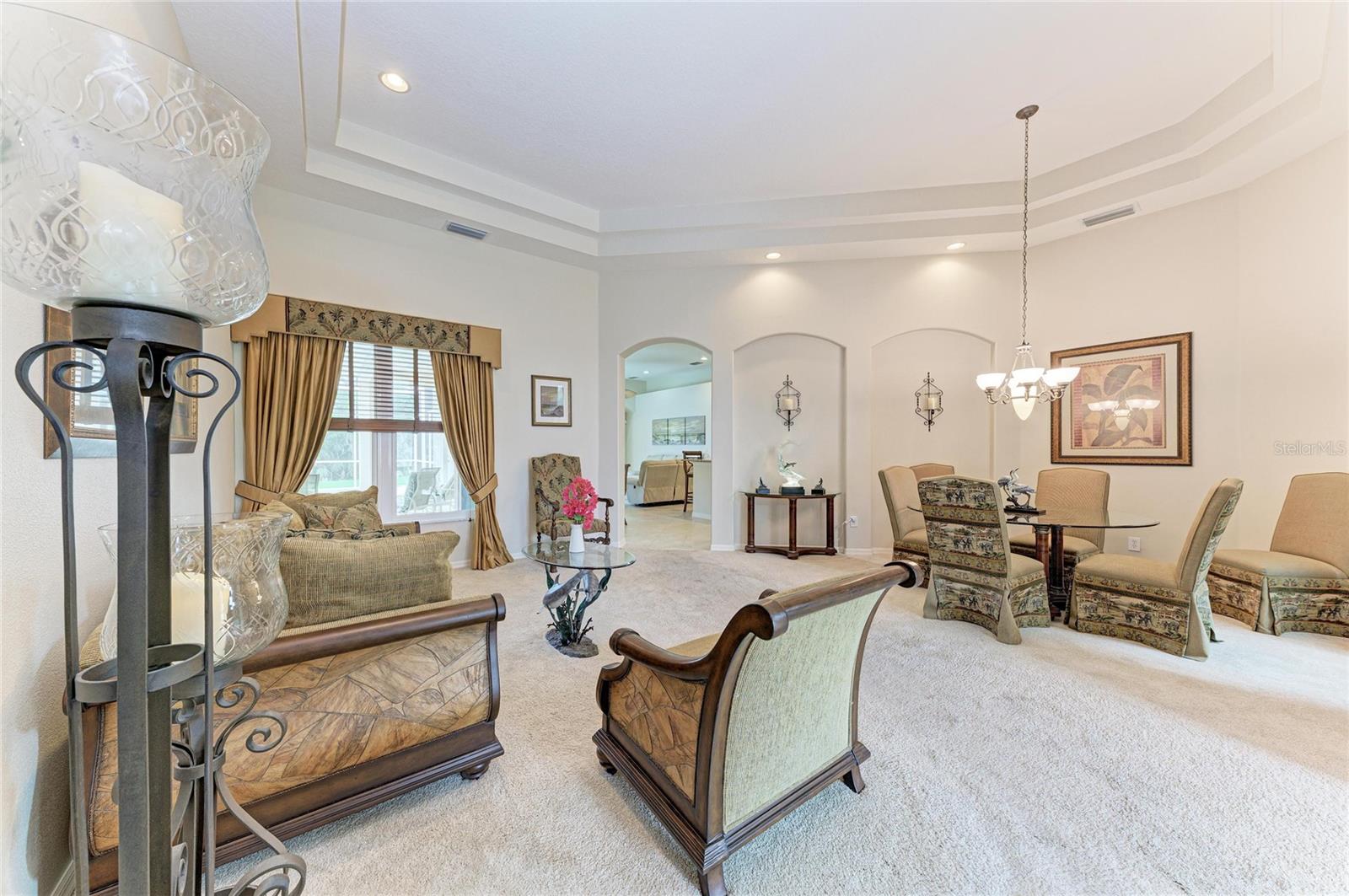 CARLYLE AT VILLAGES OF PALM-AIRE - Residential