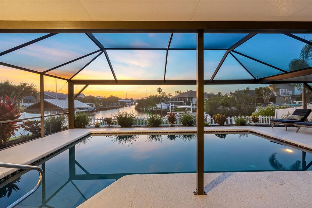 Photo of 6604 Dolphin Cove Drive, Apollo Beach, FL 33572 (MLS # TB8381851)