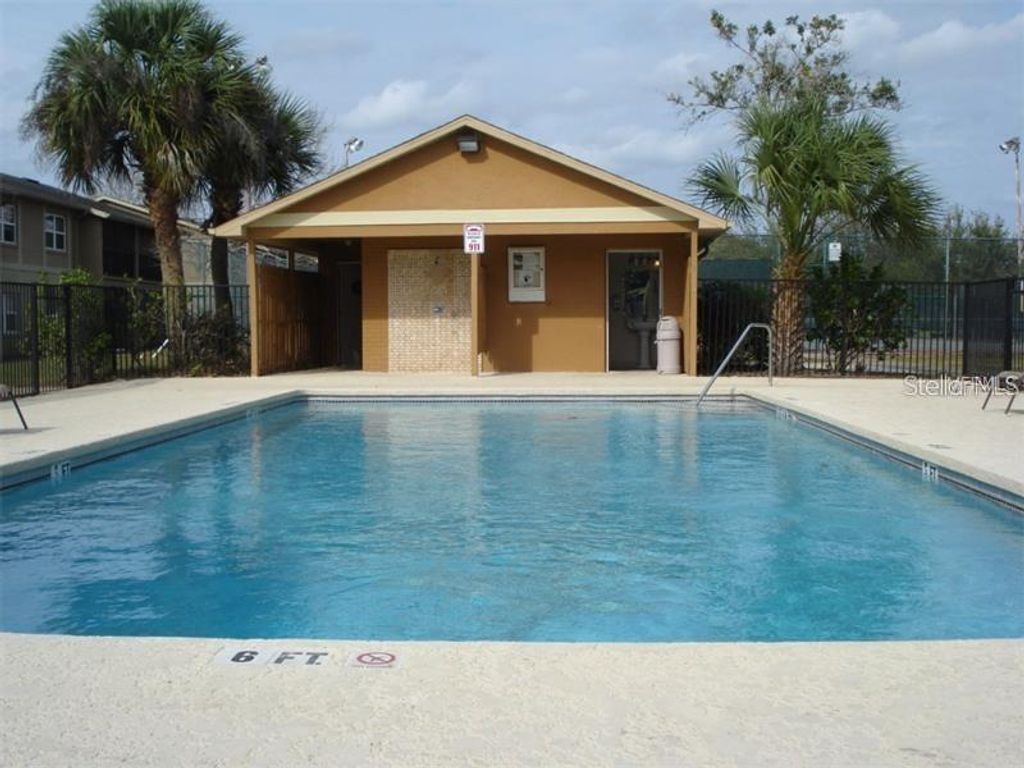 Photo of 2433 Barley Club Drive #5, Orlando, FL 32837 (MLS # O6383740)