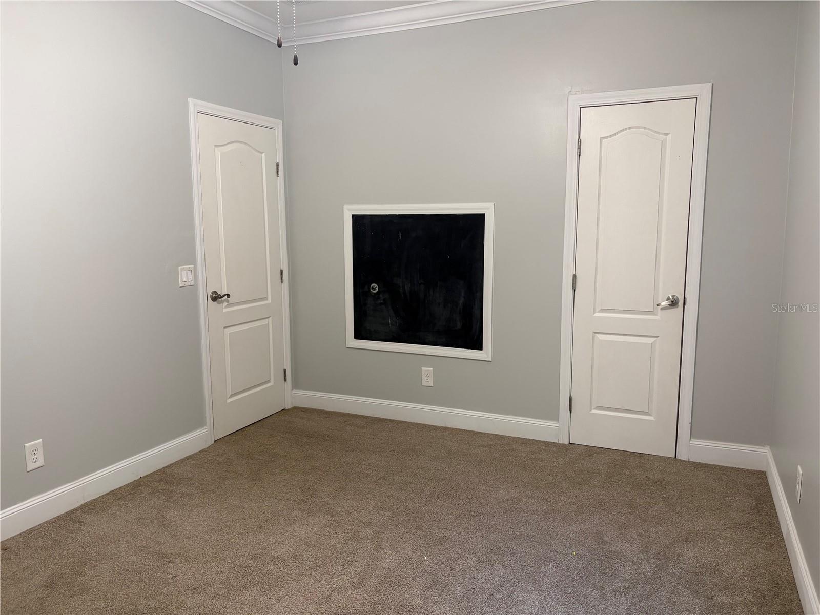 UNIVERSITY ESTATES - Residential