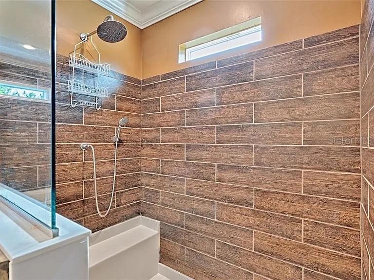 UNIVERSITY ESTATES - Residential