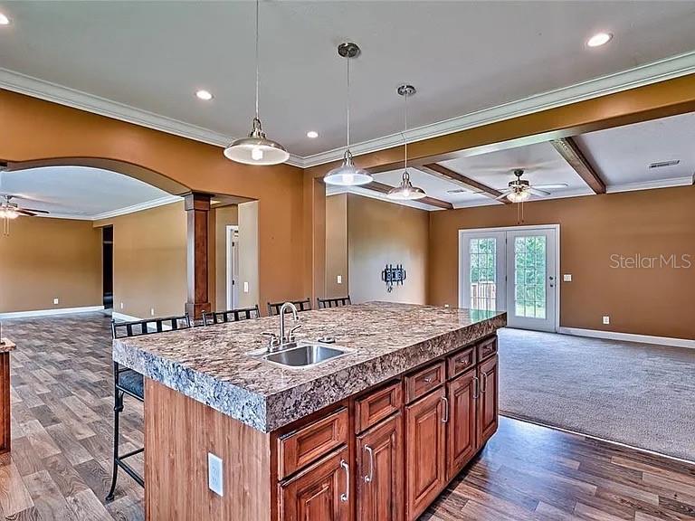 UNIVERSITY ESTATES - Residential