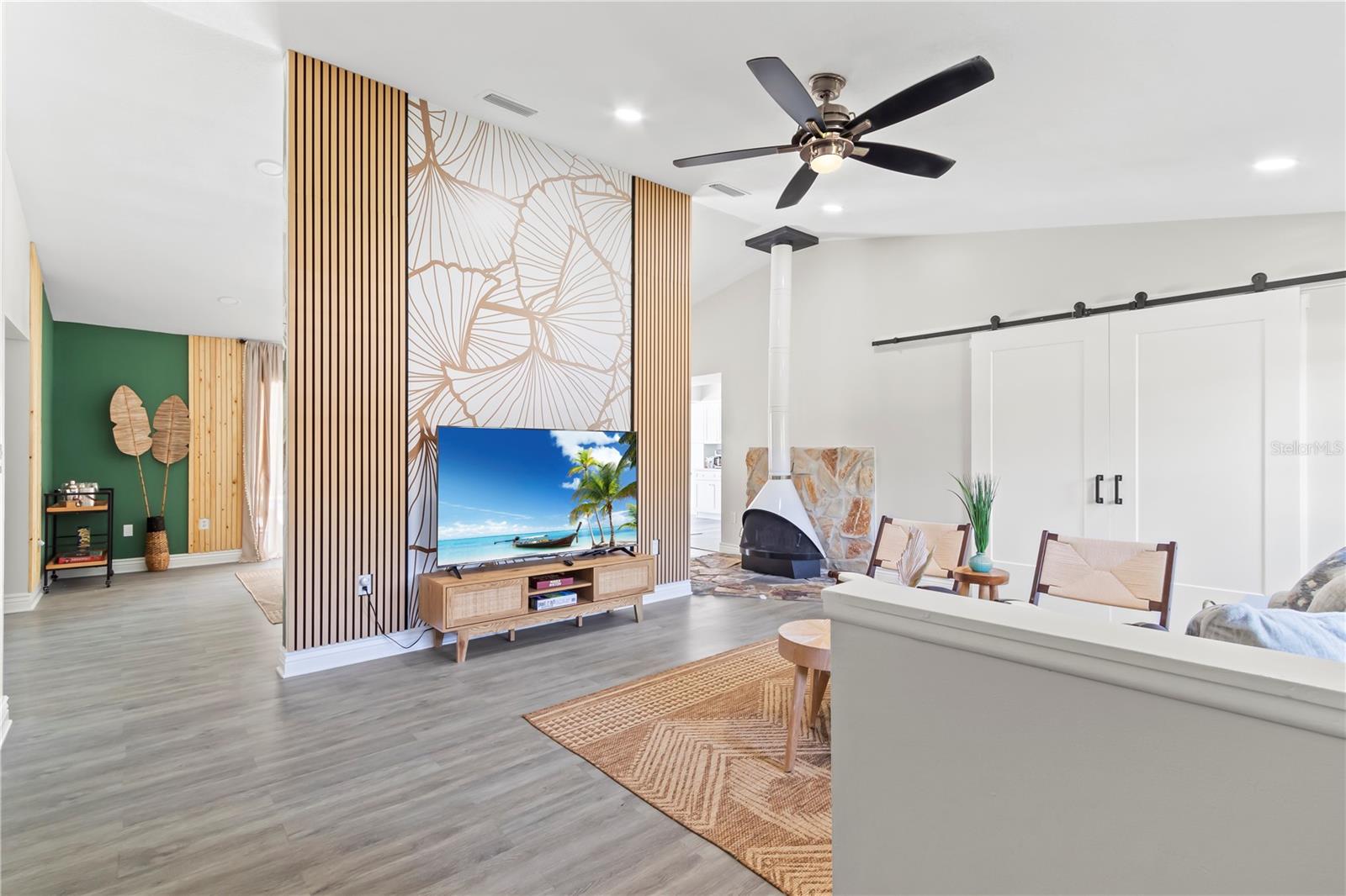 WEXFORD LEAS UNIT 2B - Residential