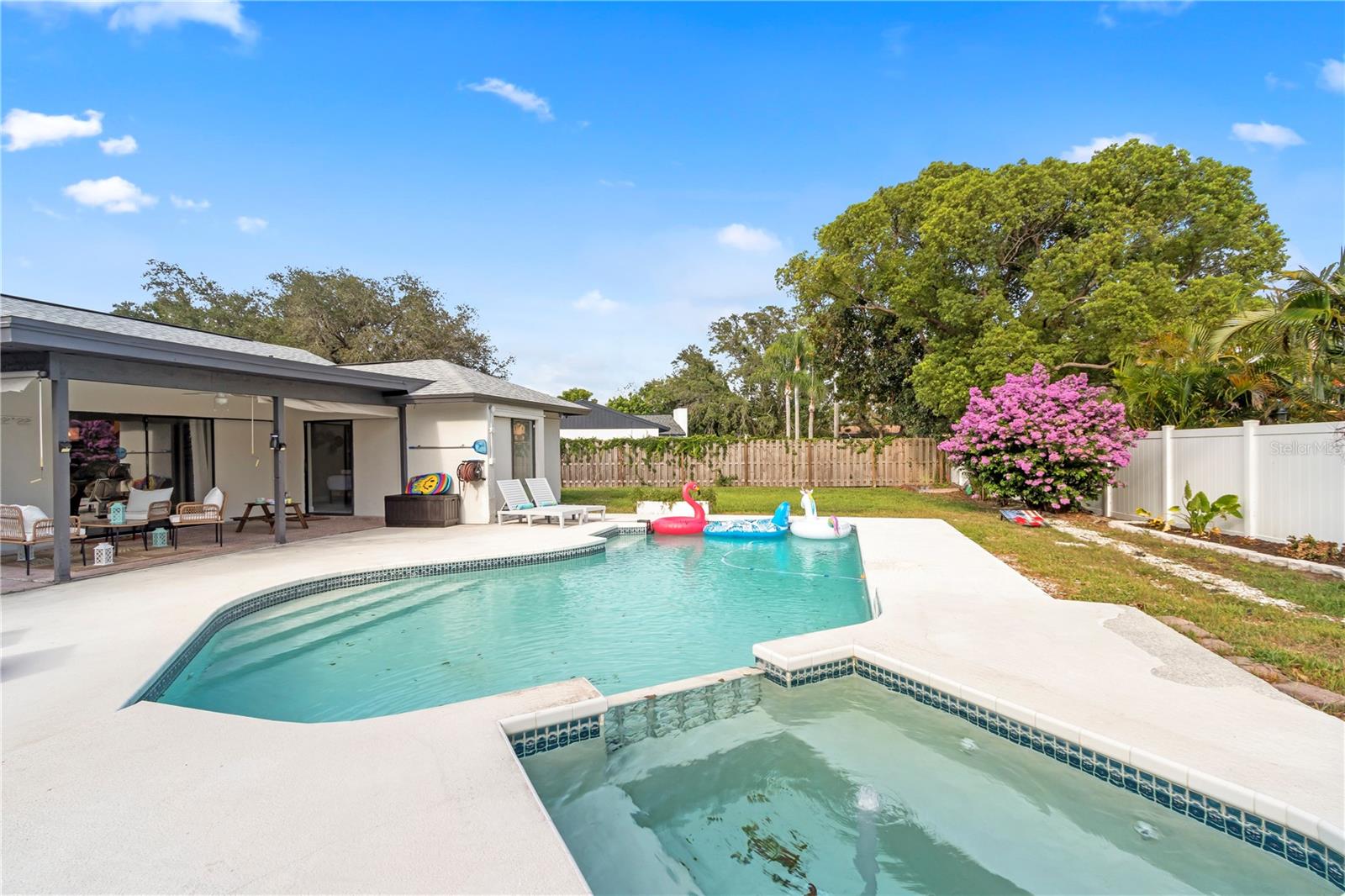 WEXFORD LEAS UNIT 2B - Residential