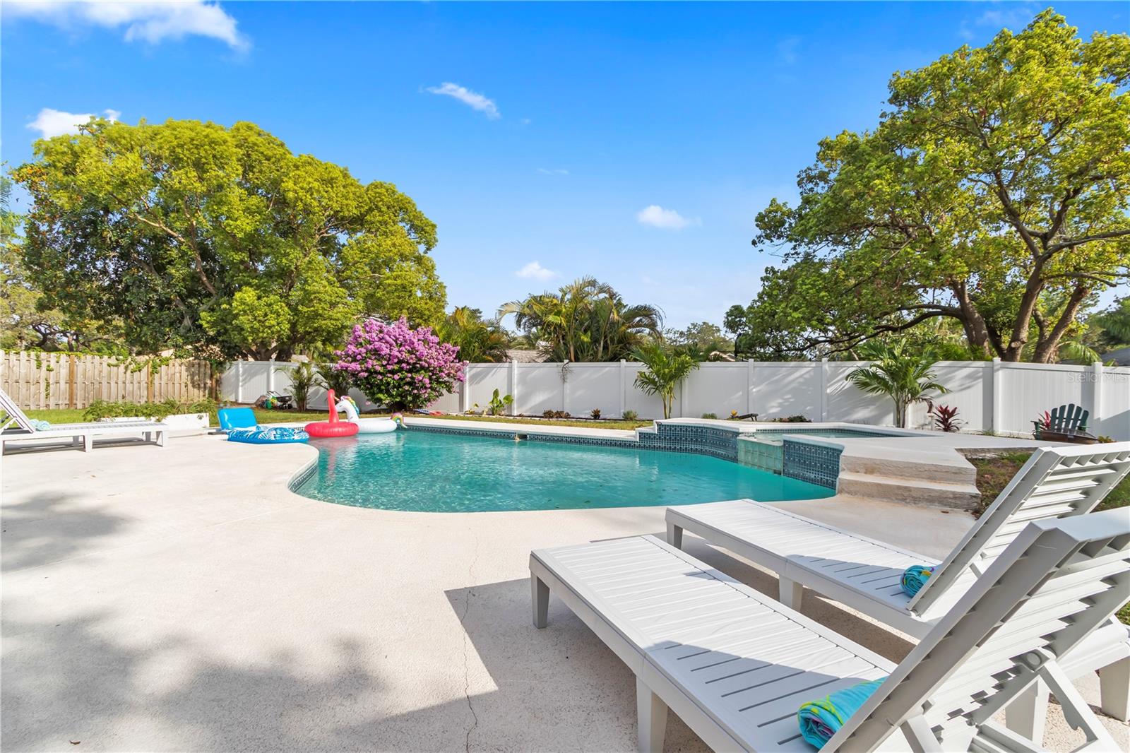 WEXFORD LEAS UNIT 2B - Residential