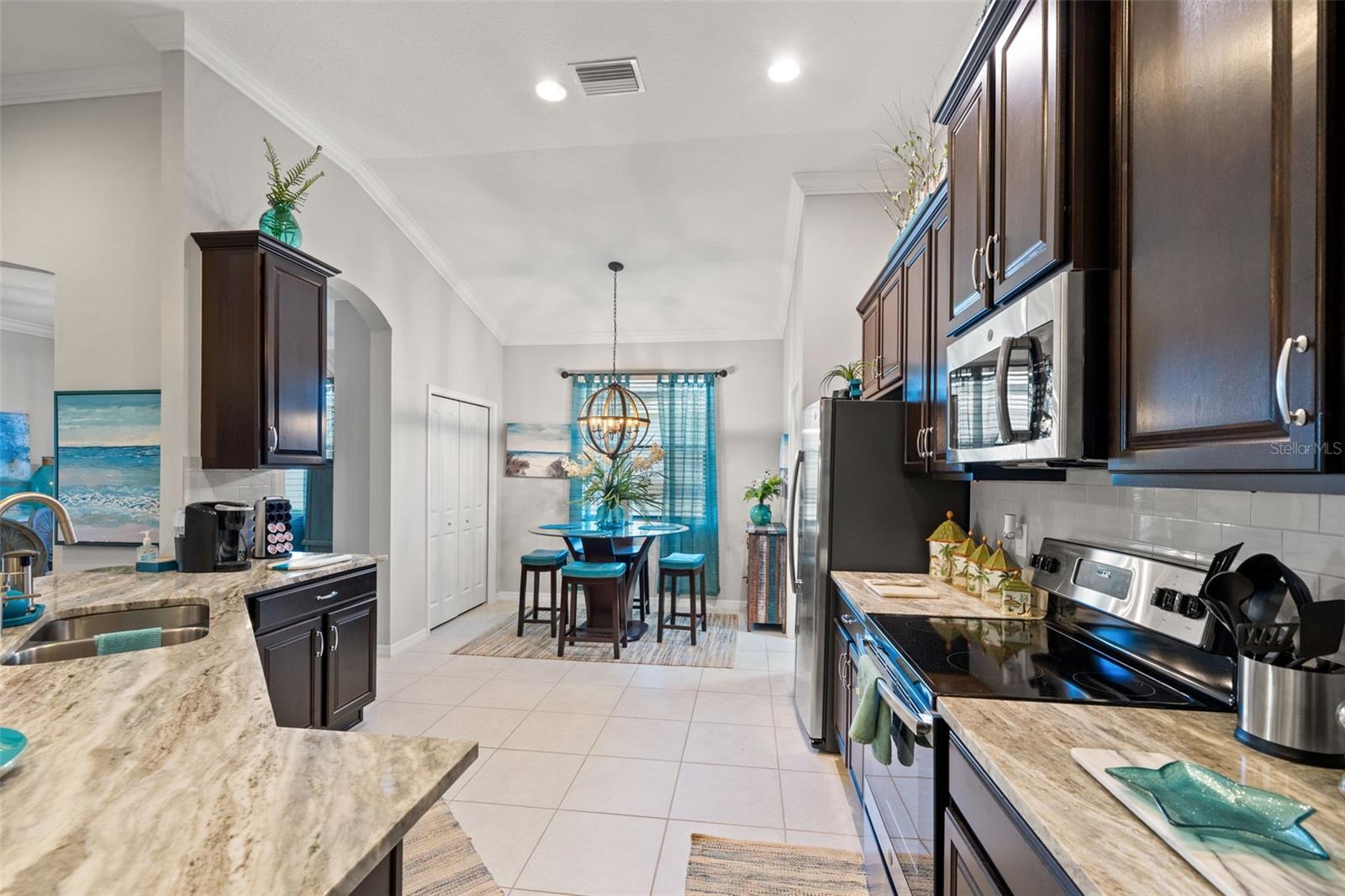 VILLAGES OF AVALON PH 3B-1 - Residential