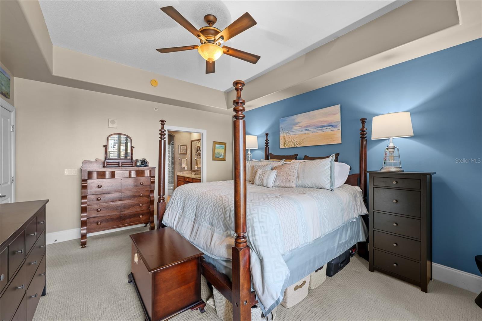 THE PARKSIDE OF ONE BAYSHORE - Residential