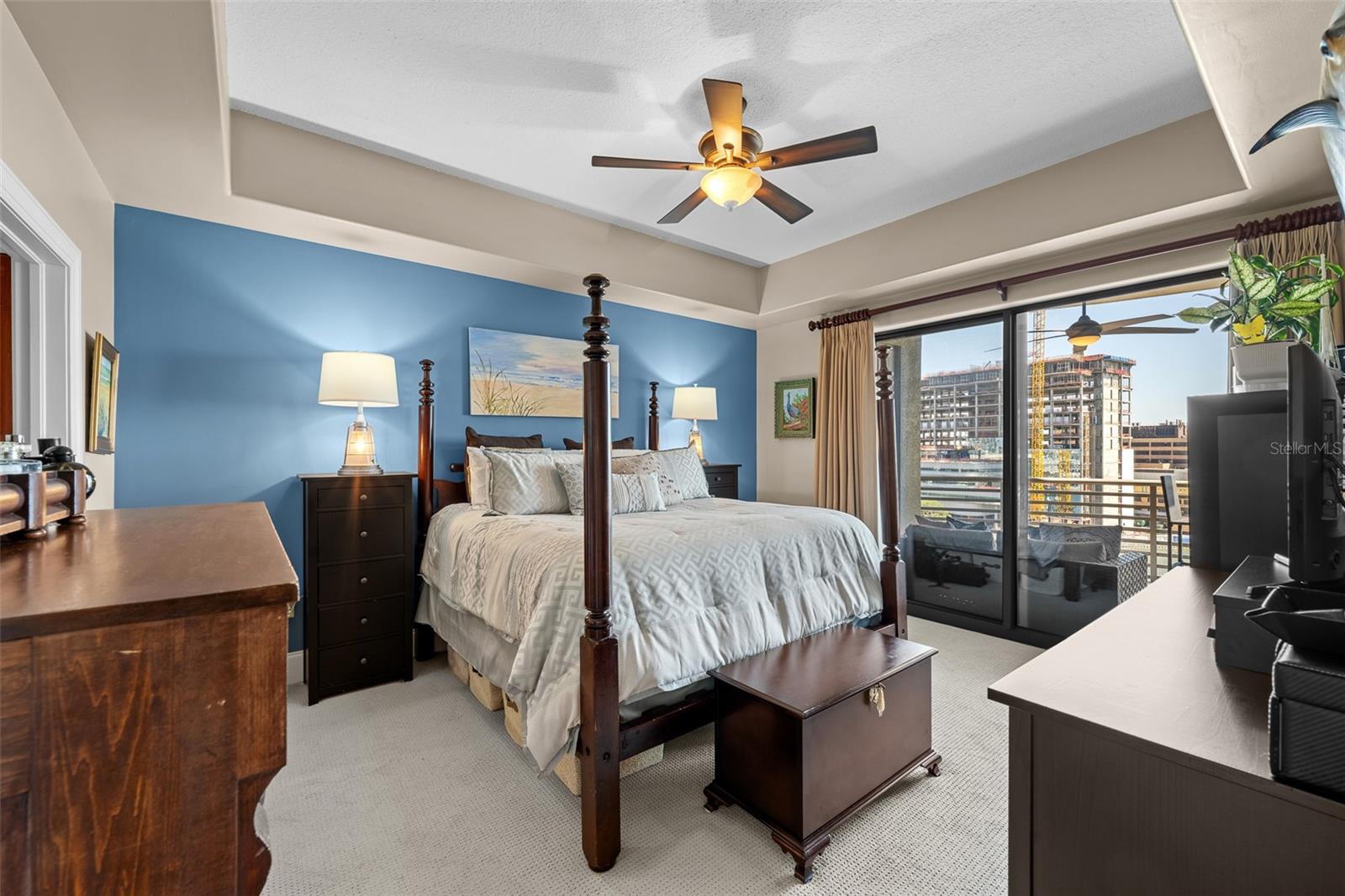 THE PARKSIDE OF ONE BAYSHORE - Residential