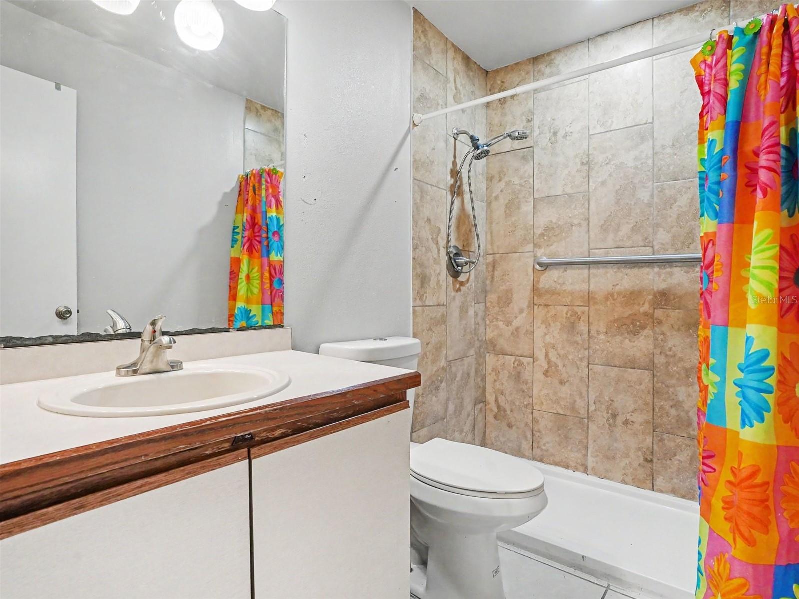 BVL UNIT 10 2ND ADD - Residential