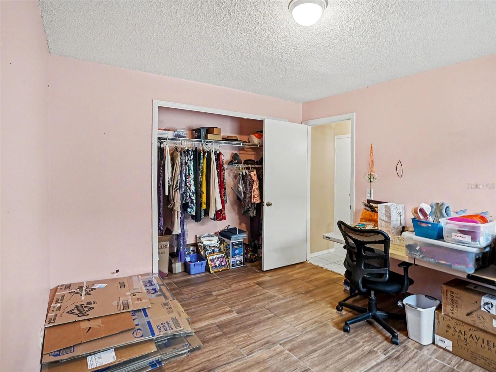 BVL UNIT 10 2ND ADD - Residential