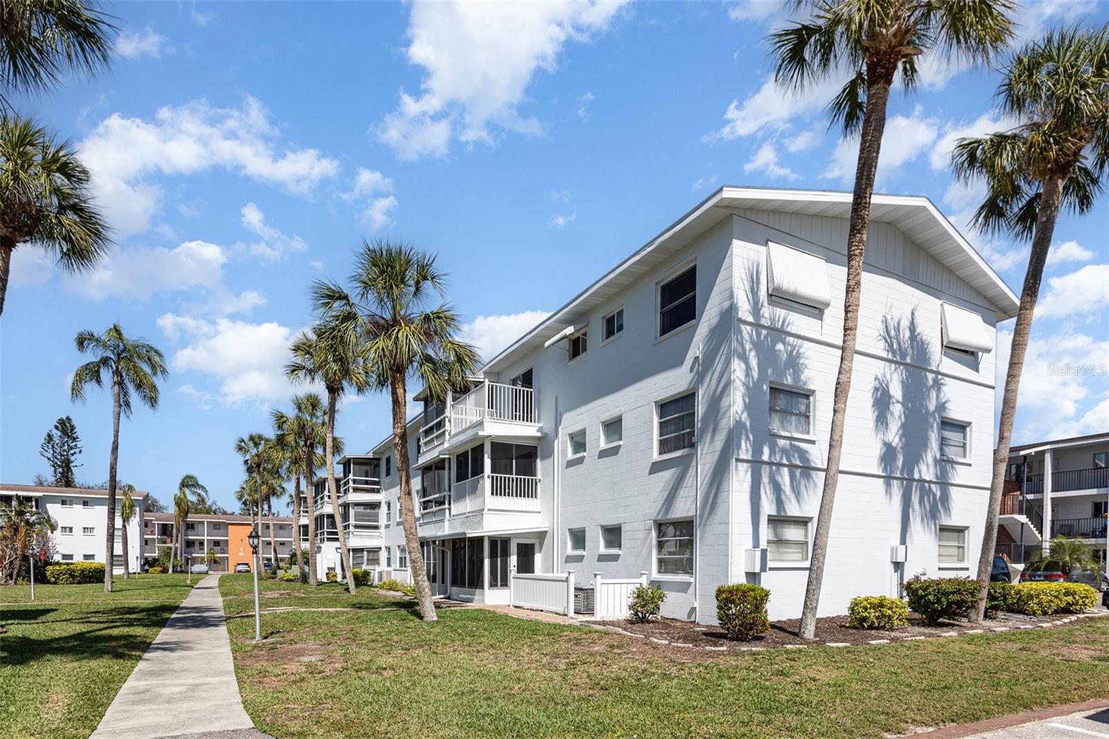 Welcome to your cozy beachside retreat in sunny Bradenton, Florida! Seller offering $5000 credit to buyer to go towards closing costs, rate buy down, or first 10 months of HOA Dues.
This beautifully maintained 2-bedroom, 2-bathroom condo offers the perfect blend of comfort, style, and convenience. Located just a short distance from the gorgeous Gulf Coast beaches, you'll enjoy easy access to soft sands, warm waters, and breathtaking sunsets.
Spacious & Bright: A well-designed layout that maximizes space and natural light, featuring an open living and dining area perfect for relaxation or entertaining.
Comfortable Bedrooms: Two generously sized bedrooms with large windows and plenty of closet space. The master bedroom includes an en-suite bath for added privacy and convenience.
Private Balcony: Enjoy your morning coffee or unwind in the evening with scenic views from your private balcony.
Community Amenities: Take advantage of the community pool and private gardens—perfect for staying active or simply relaxing after a day at the beach.
Prime Location: Located in a quiet neighborhood with easy access to shopping, dining, and entertainment, plus it's just minutes from the beautiful Anna Maria Island beaches.
Low Maintenance Living: Affordable HOA fees cover exterior maintenance, and landscaping, cable TV, and more making this a hassle-free home.
Whether you're looking for a vacation getaway, a second home, or a year-round residence, this condo is the perfect spot to live the Florida lifestyle. Don't miss the chance to own this charming condo in Bradenton—schedule your showing today!