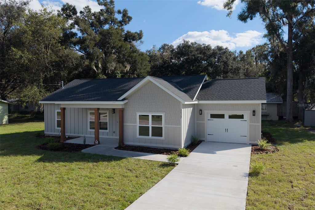 Photo of 26567 SW 4th Avenue, Newberry, FL 32669 (MLS # GC544404)