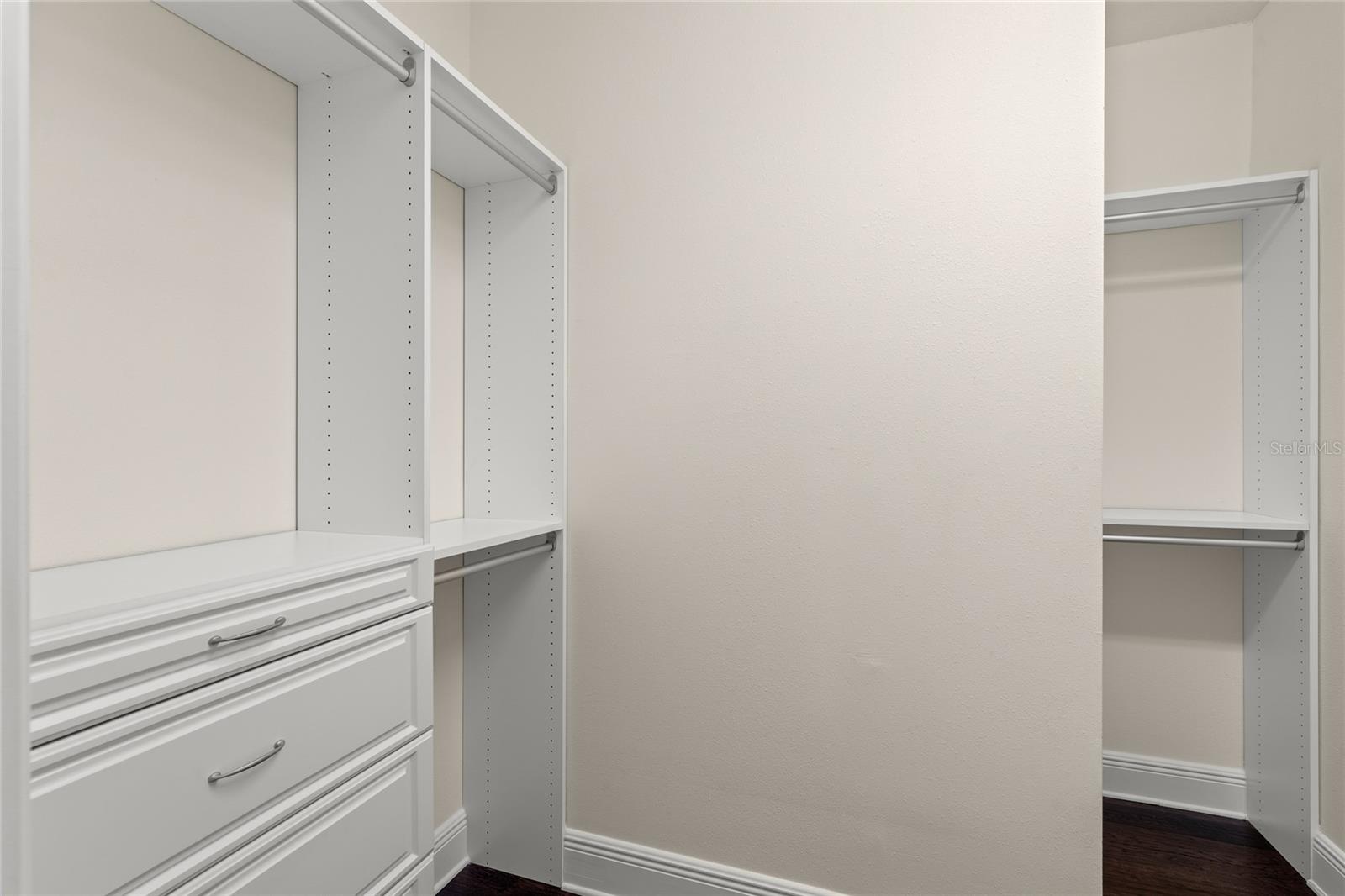 SUNSET PARK ISLES UNIT 3 - Residential