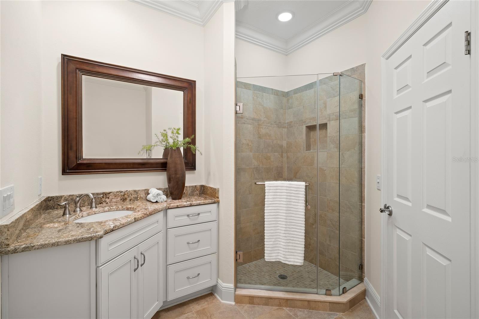 SUNSET PARK ISLES UNIT 3 - Residential