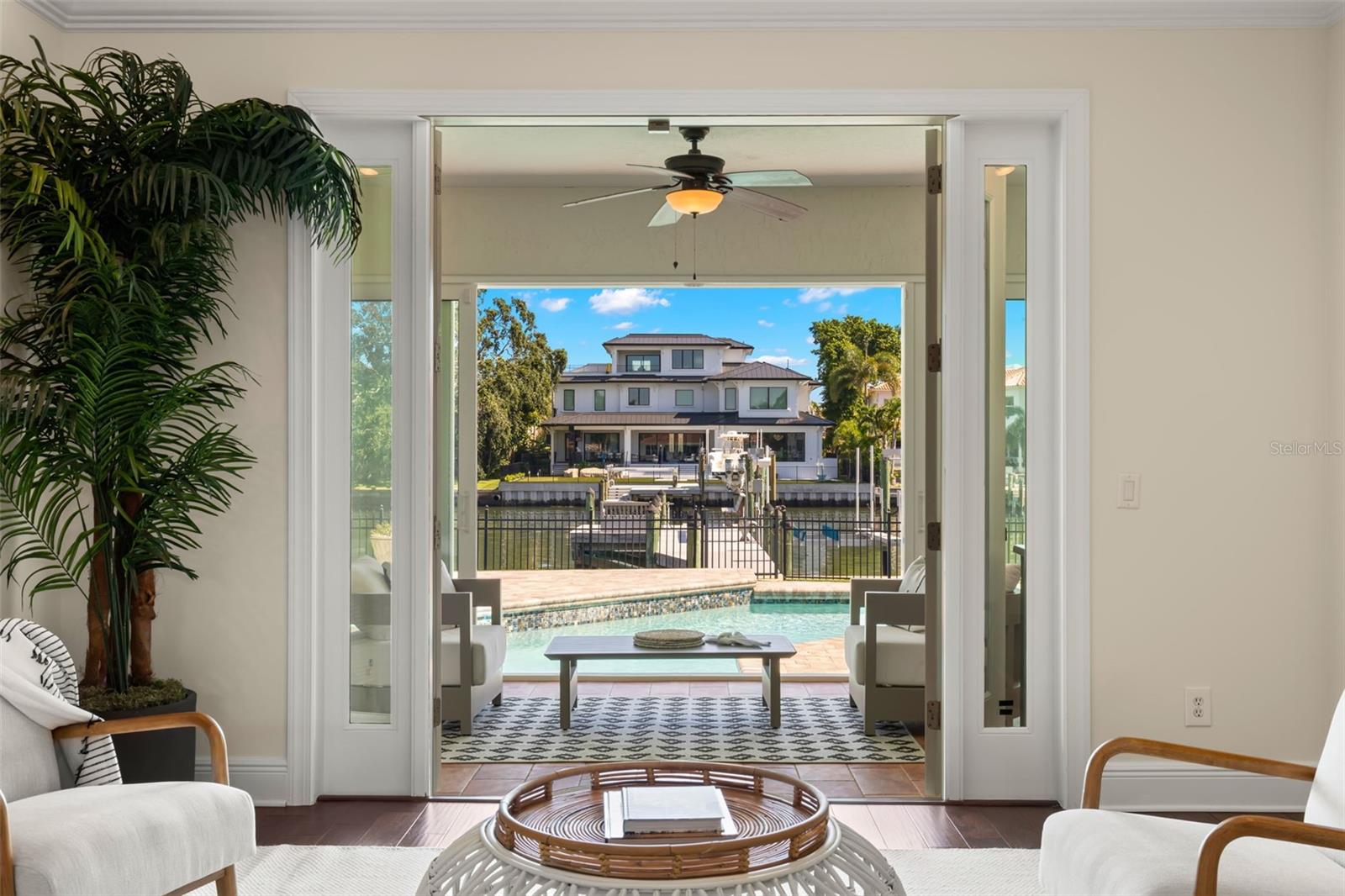 SUNSET PARK ISLES UNIT 3 - Residential