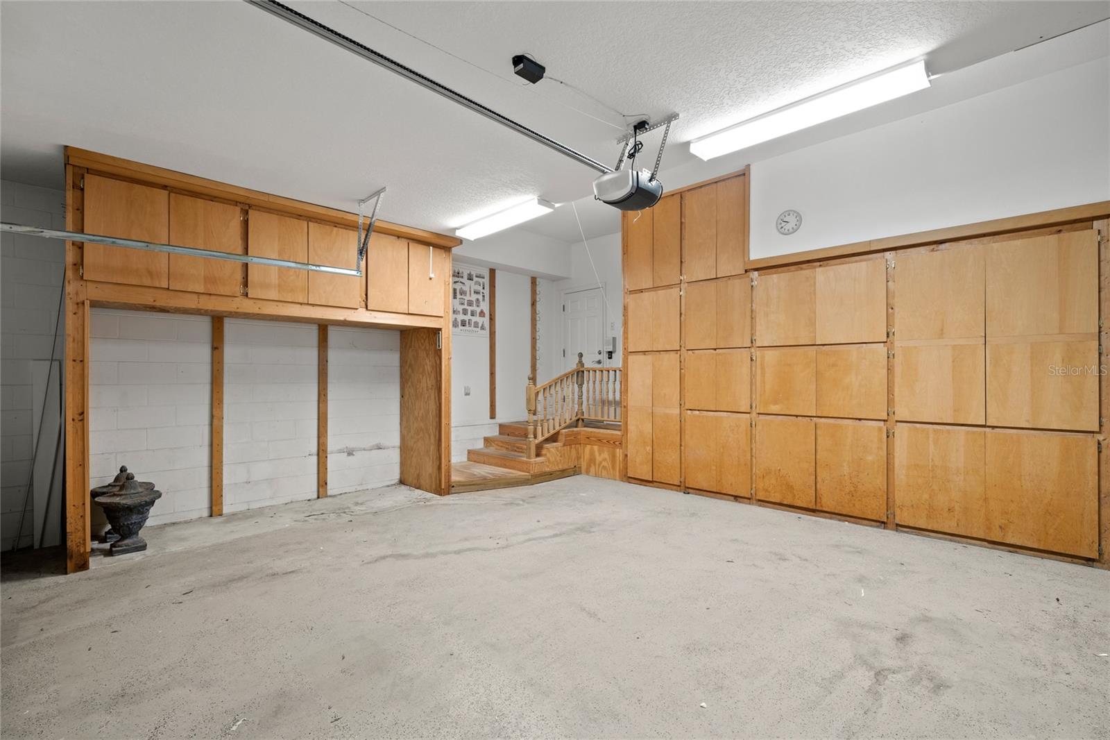 SUNSET PARK ISLES UNIT 3 - Residential