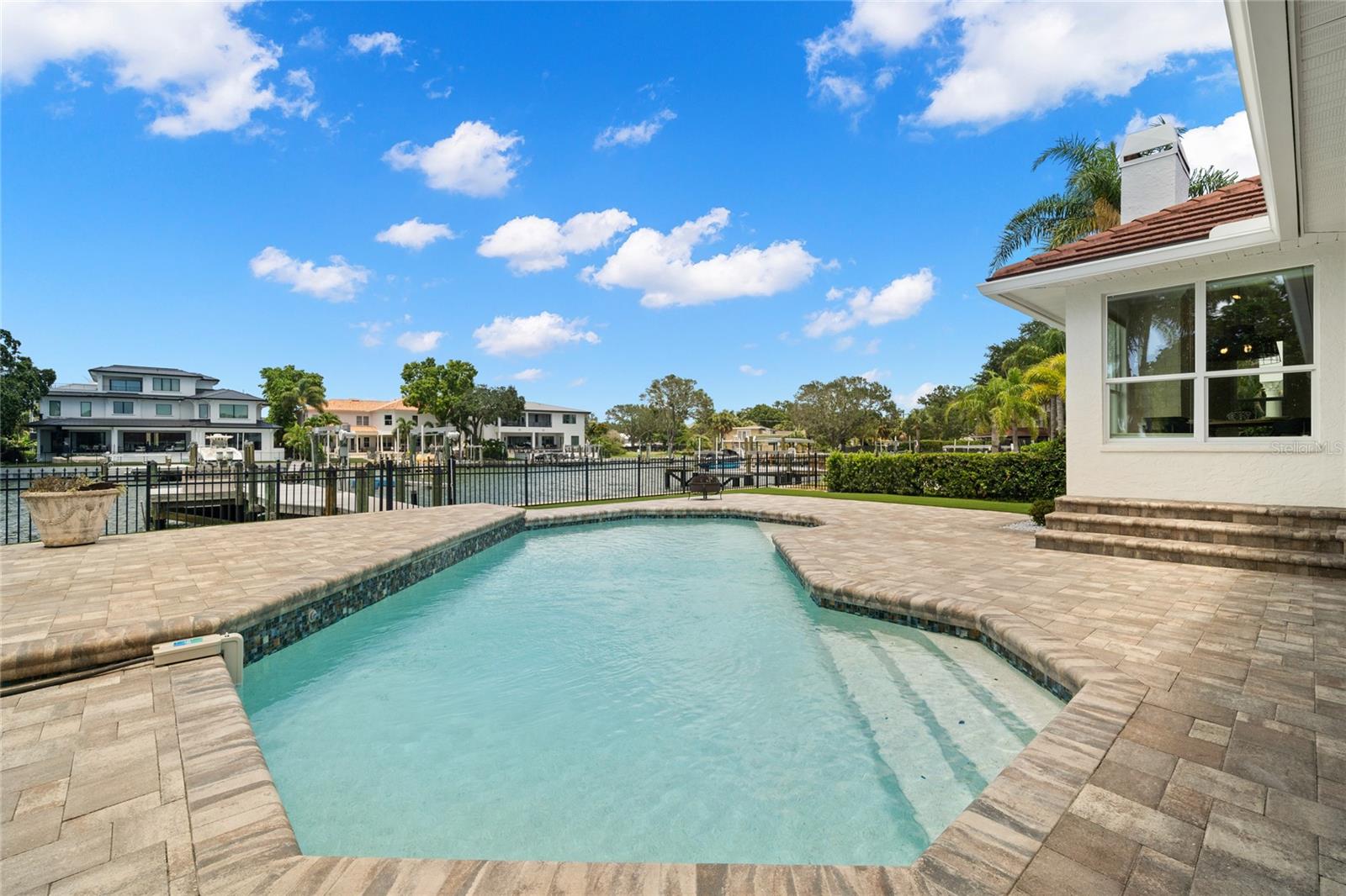 SUNSET PARK ISLES UNIT 3 - Residential