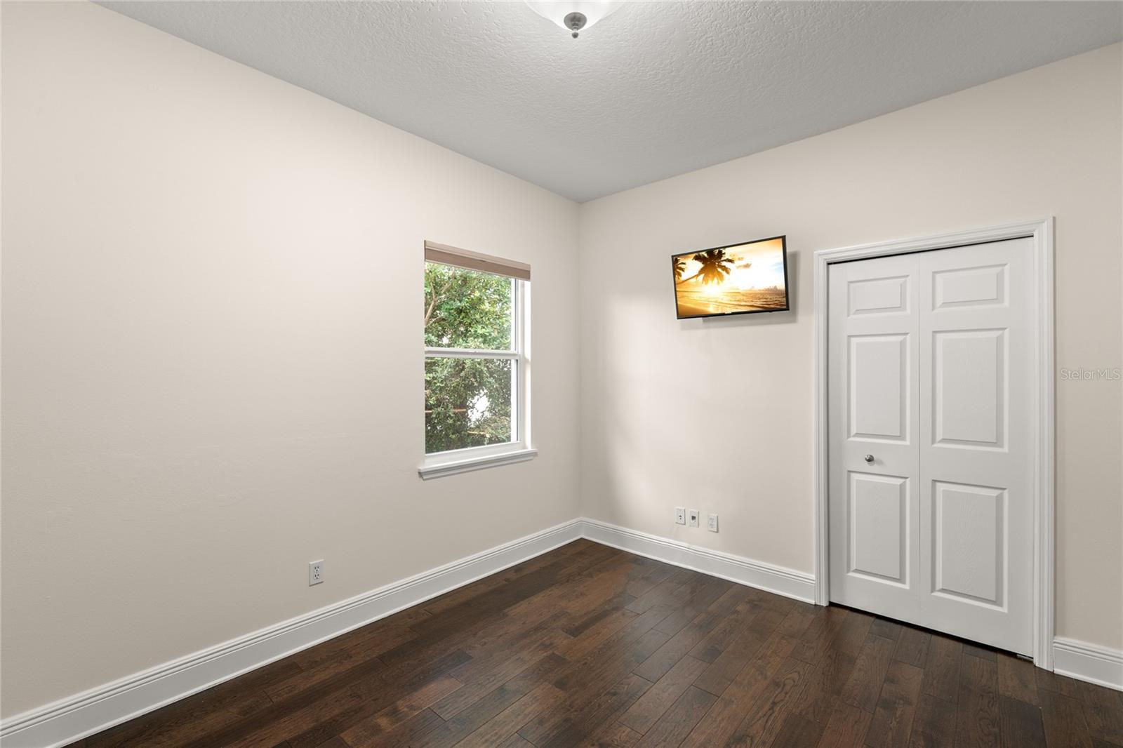 SUNSET PARK ISLES UNIT 3 - Residential