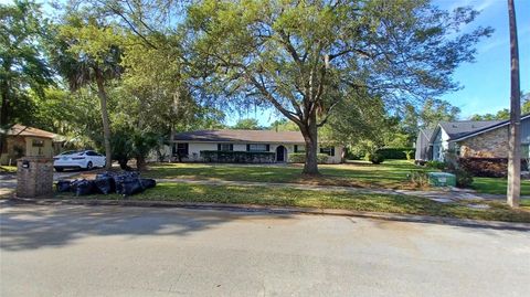 A home in LONGWOOD