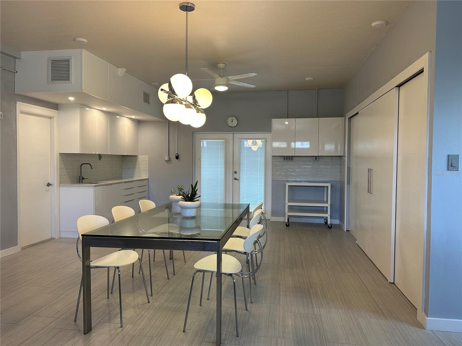 WINSTON ESTATES - Residential