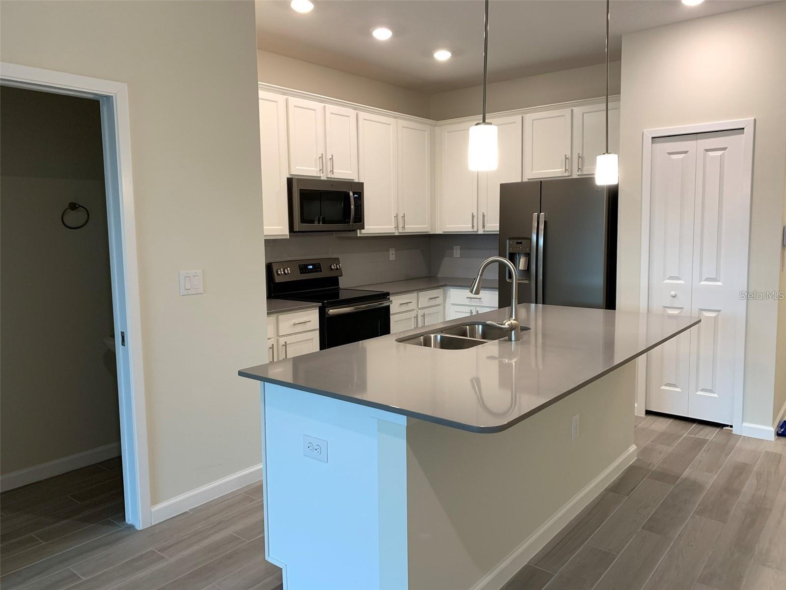 9831 RED EAGLE DRIVE