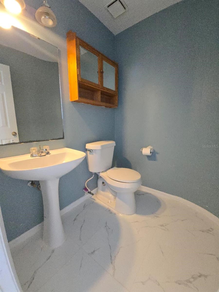 WESTOVER HILLS - Residential Lease