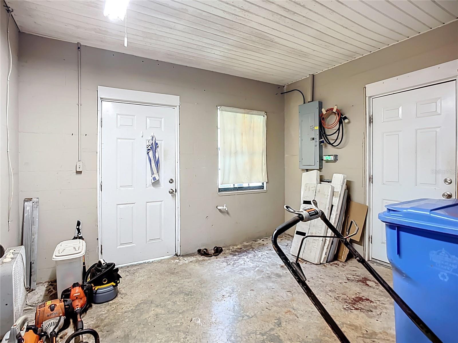 UNPLATTED - Residential