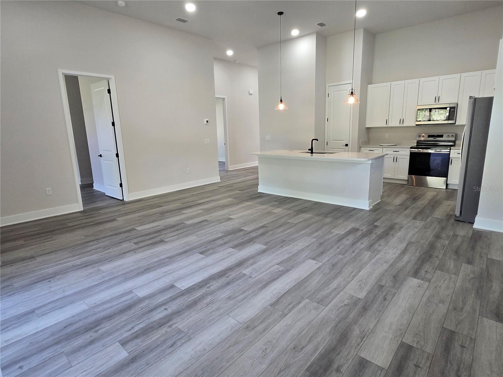 TURKEY CREEK - Residential Lease