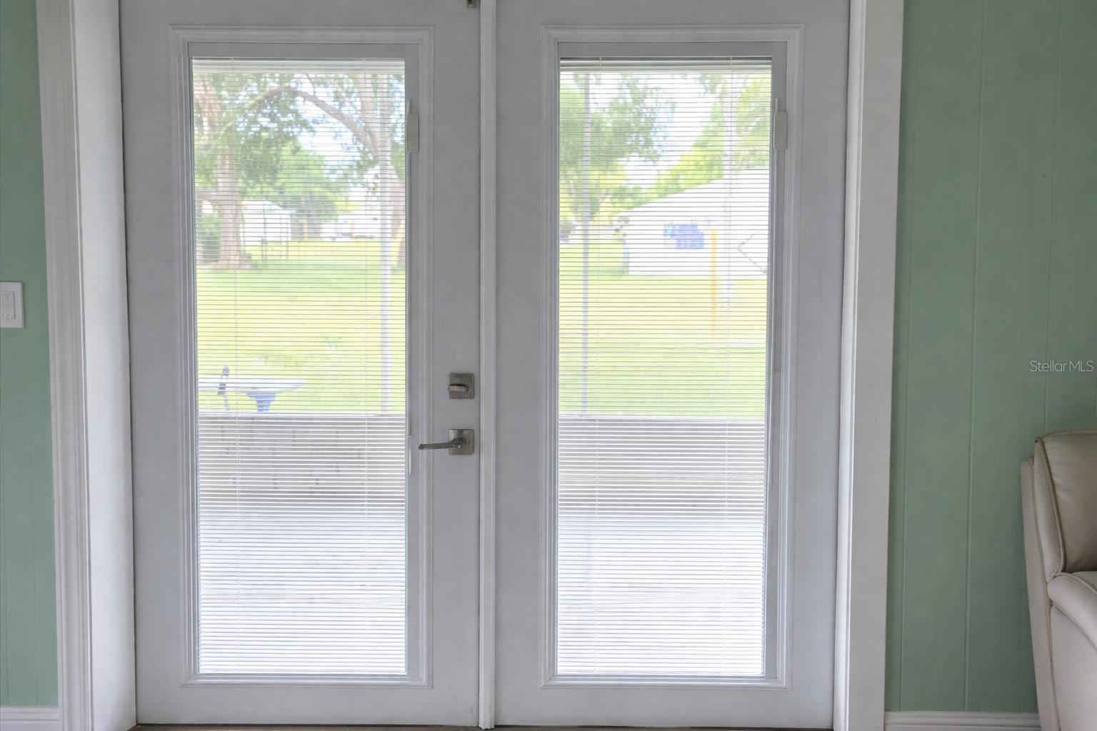 VAN SANT SUB - Residential