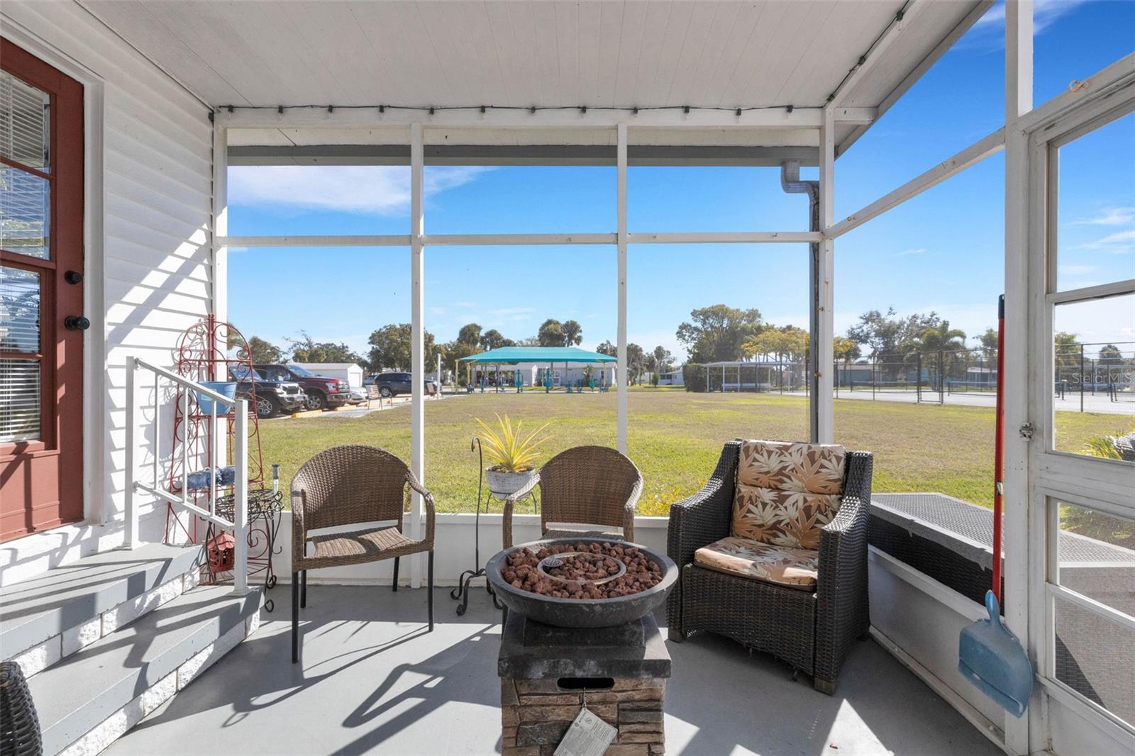 RIDGEWOOD OAKS PH II & III - Residential