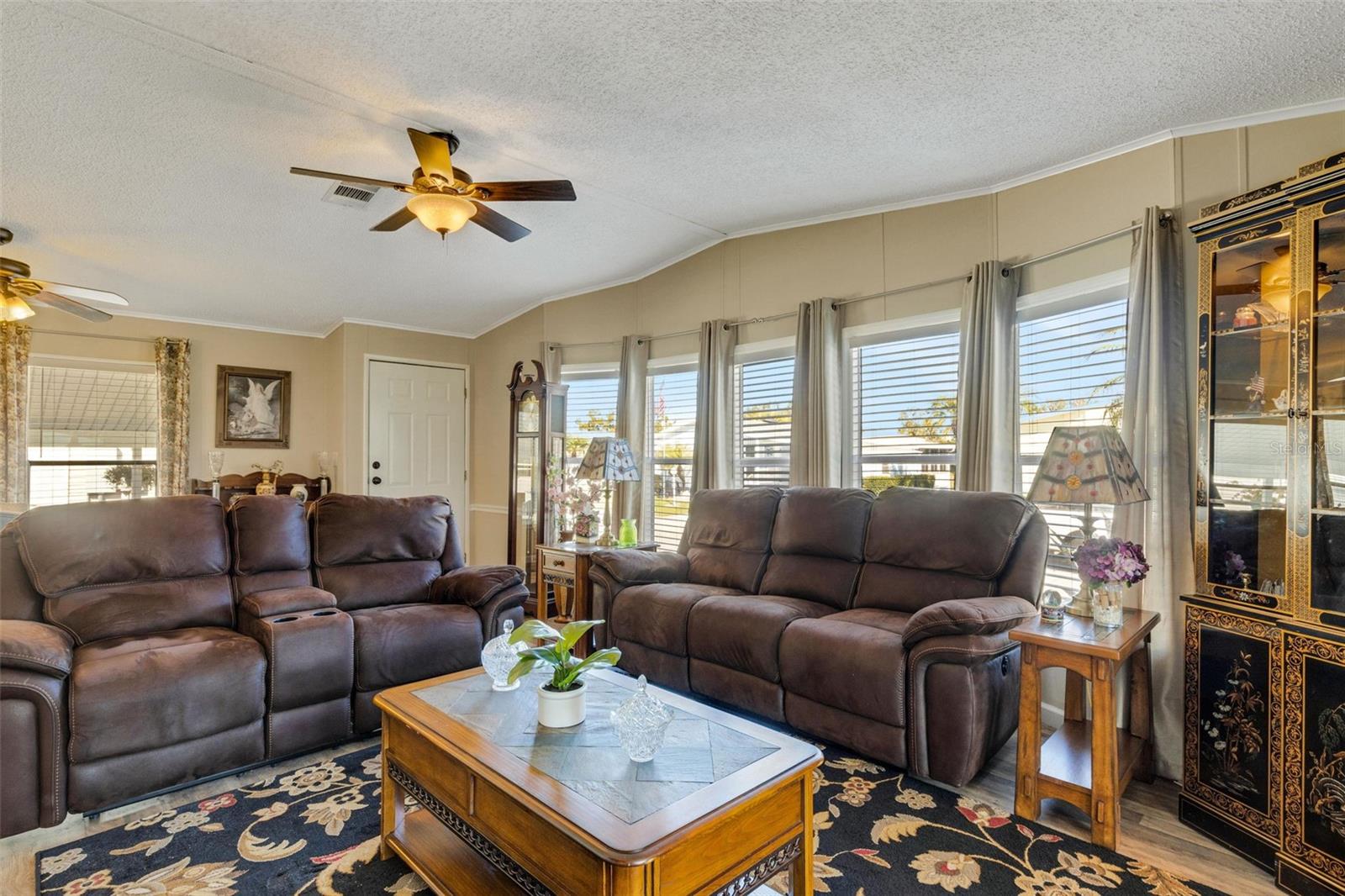 RIDGEWOOD OAKS PH II & III - Residential