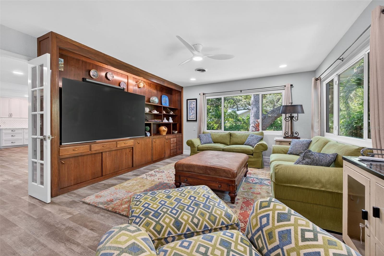 FENWAY-ON-THE-BAY - Residential