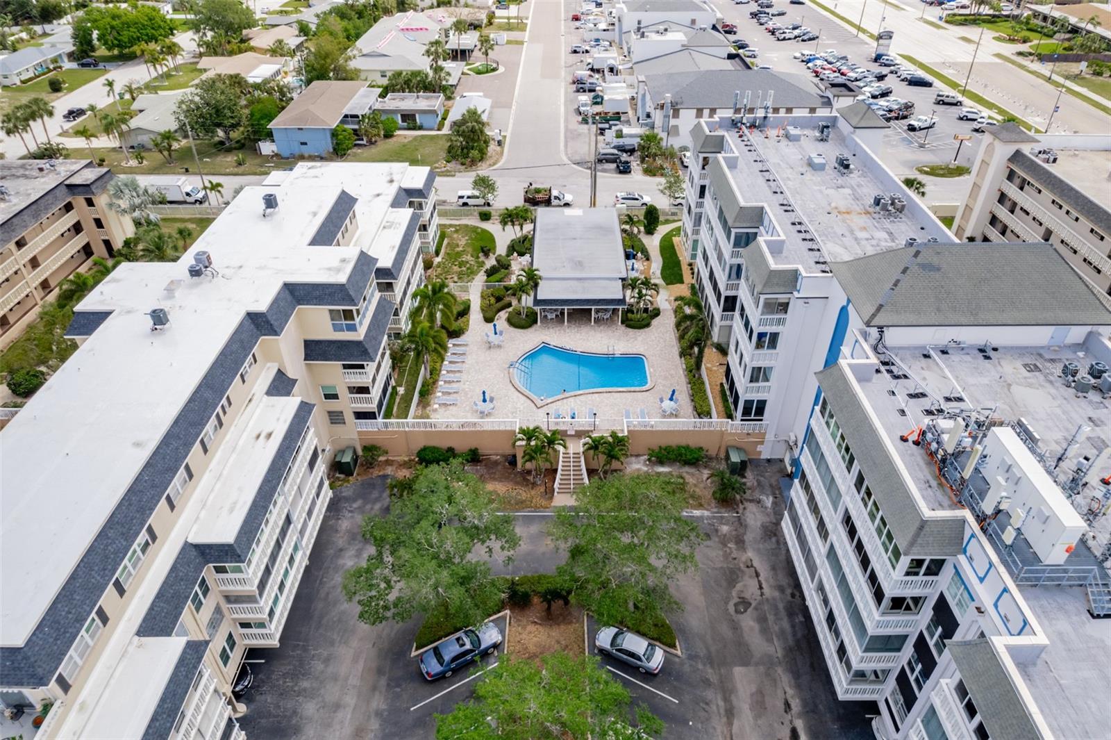 PORT BELLEAIR 2 CONDO - Residential