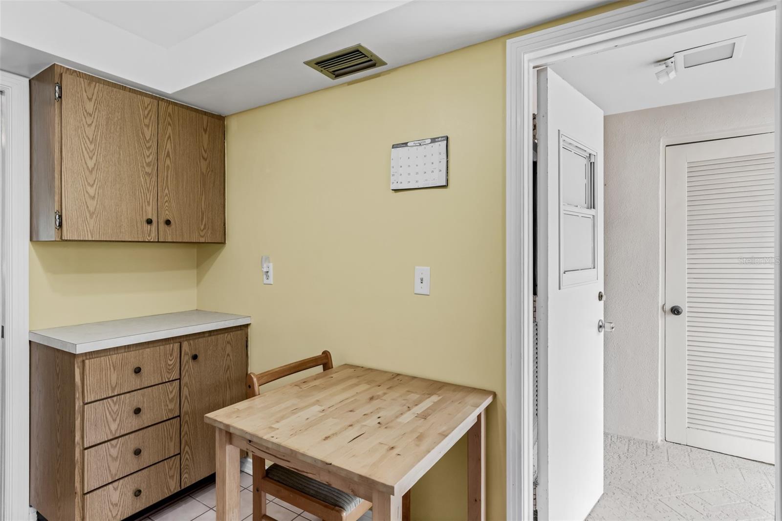 PORT BELLEAIR 2 CONDO - Residential