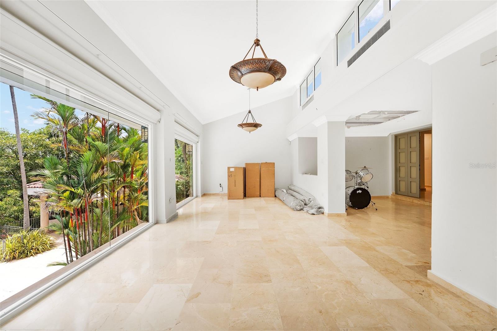 URB. SAN FRANCISCO - Residential