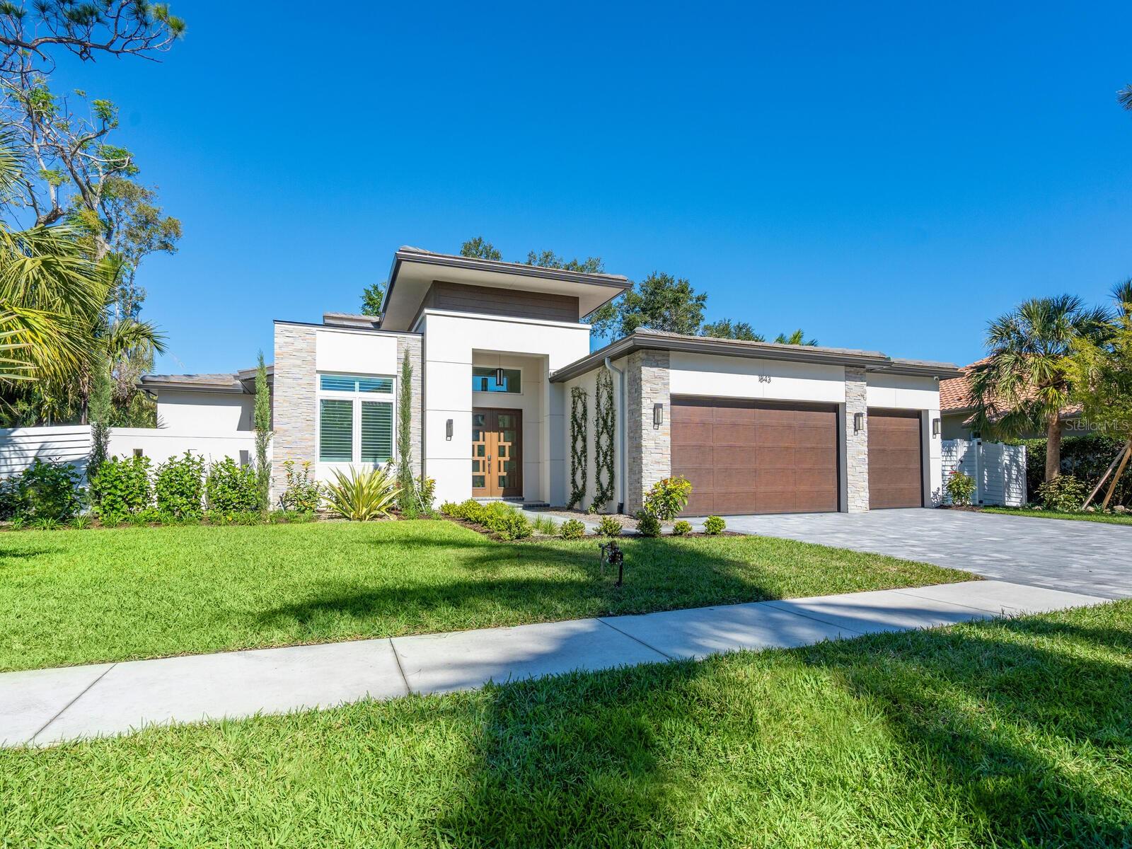 HARTSDALE - Residential