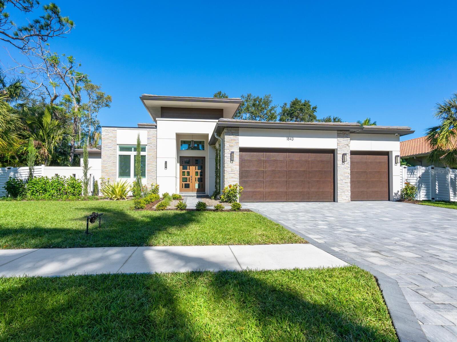 HARTSDALE - Residential