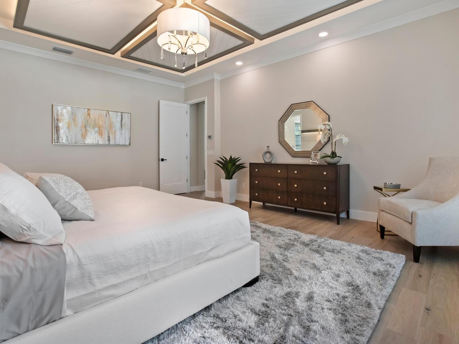 HARTSDALE - Residential