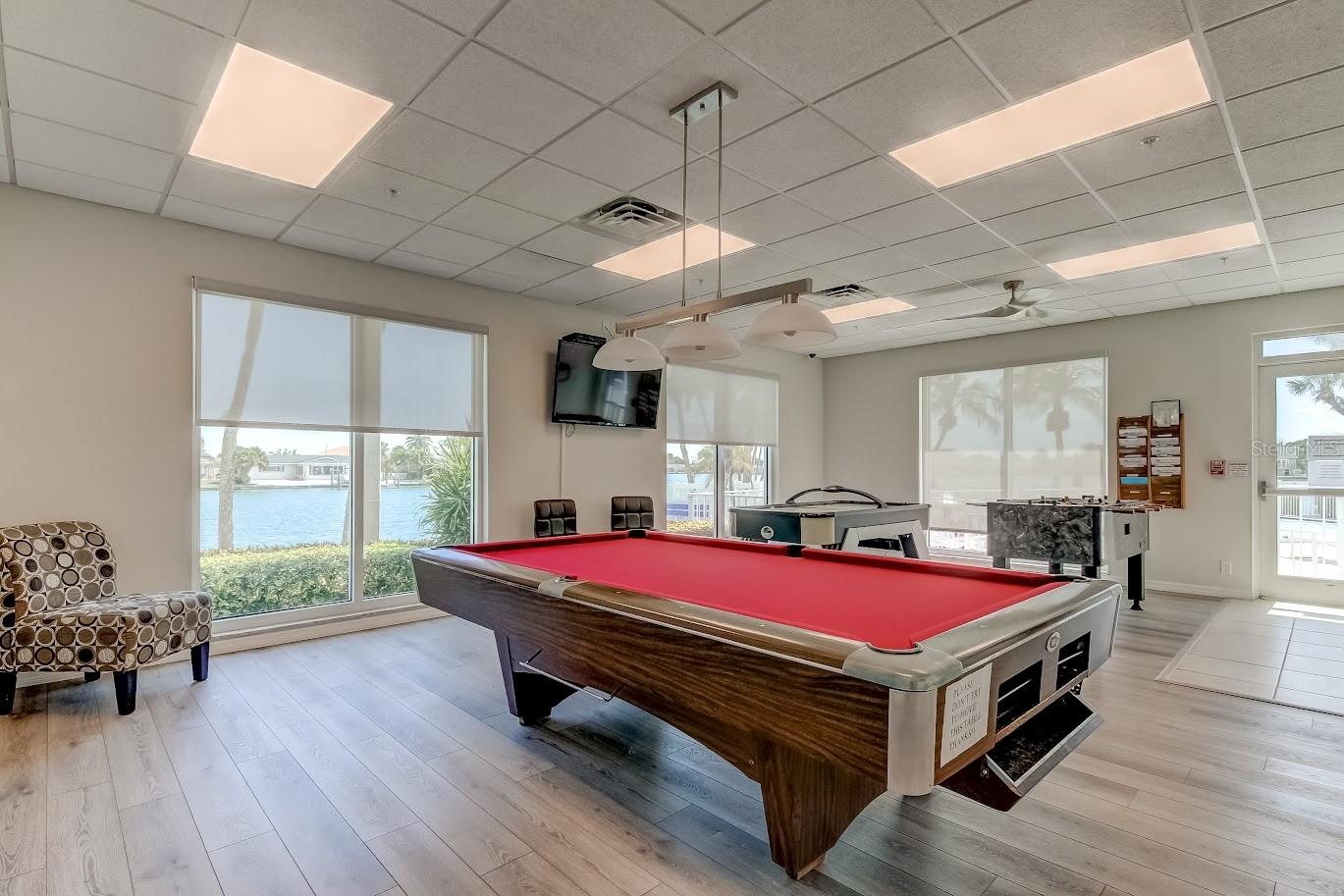 THREE PALMS POINTE CONDO - Residential