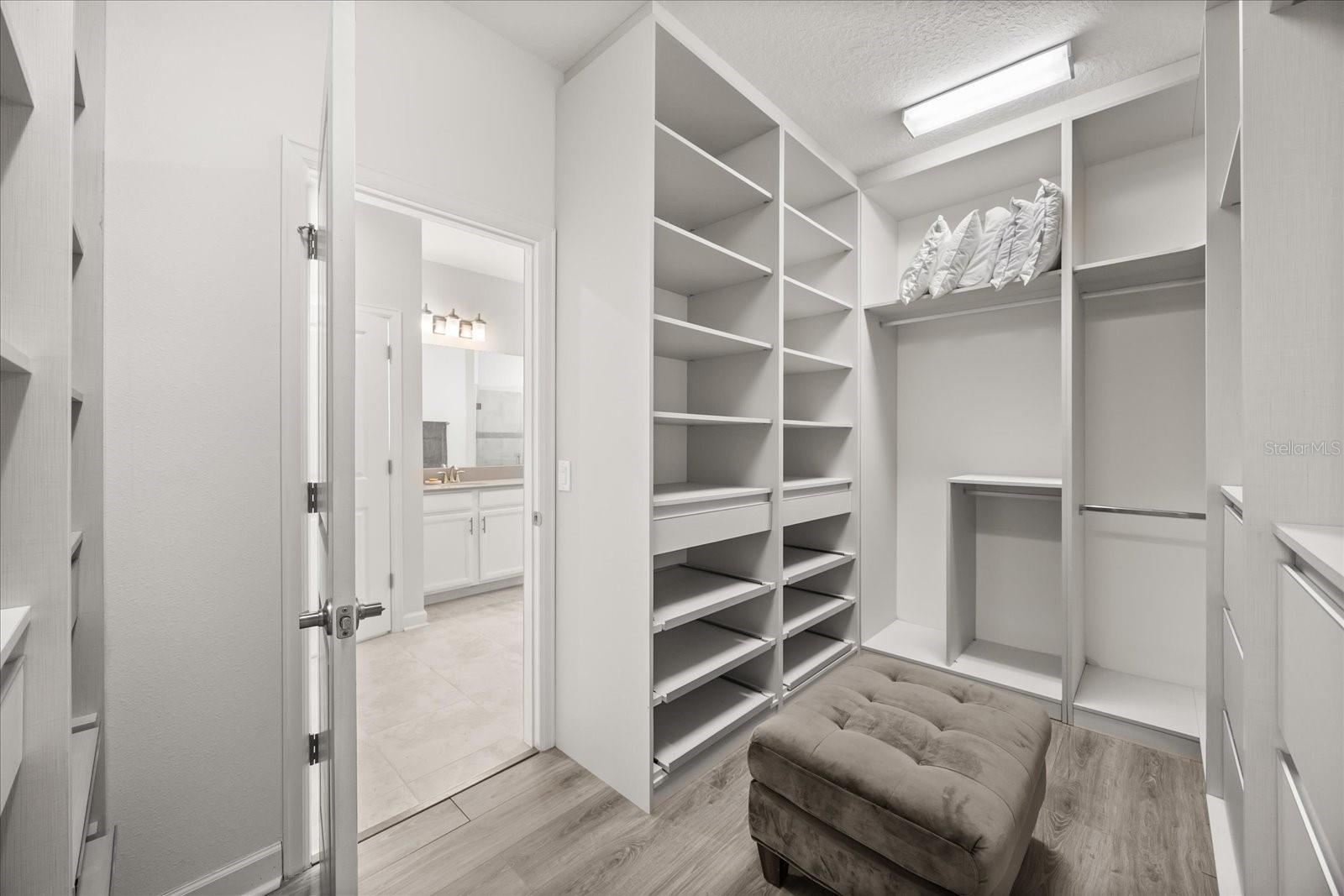 STOREY LAKE TR K - Residential