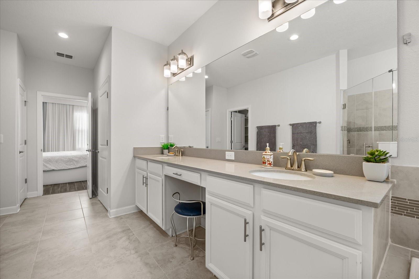 STOREY LAKE TR K - Residential