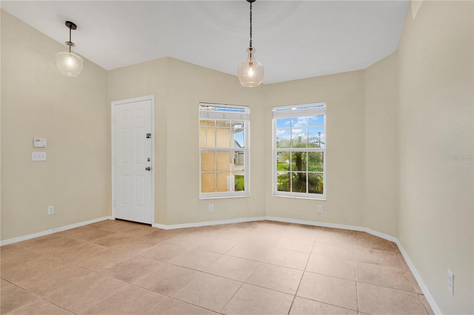 11813 COLYAR LANE