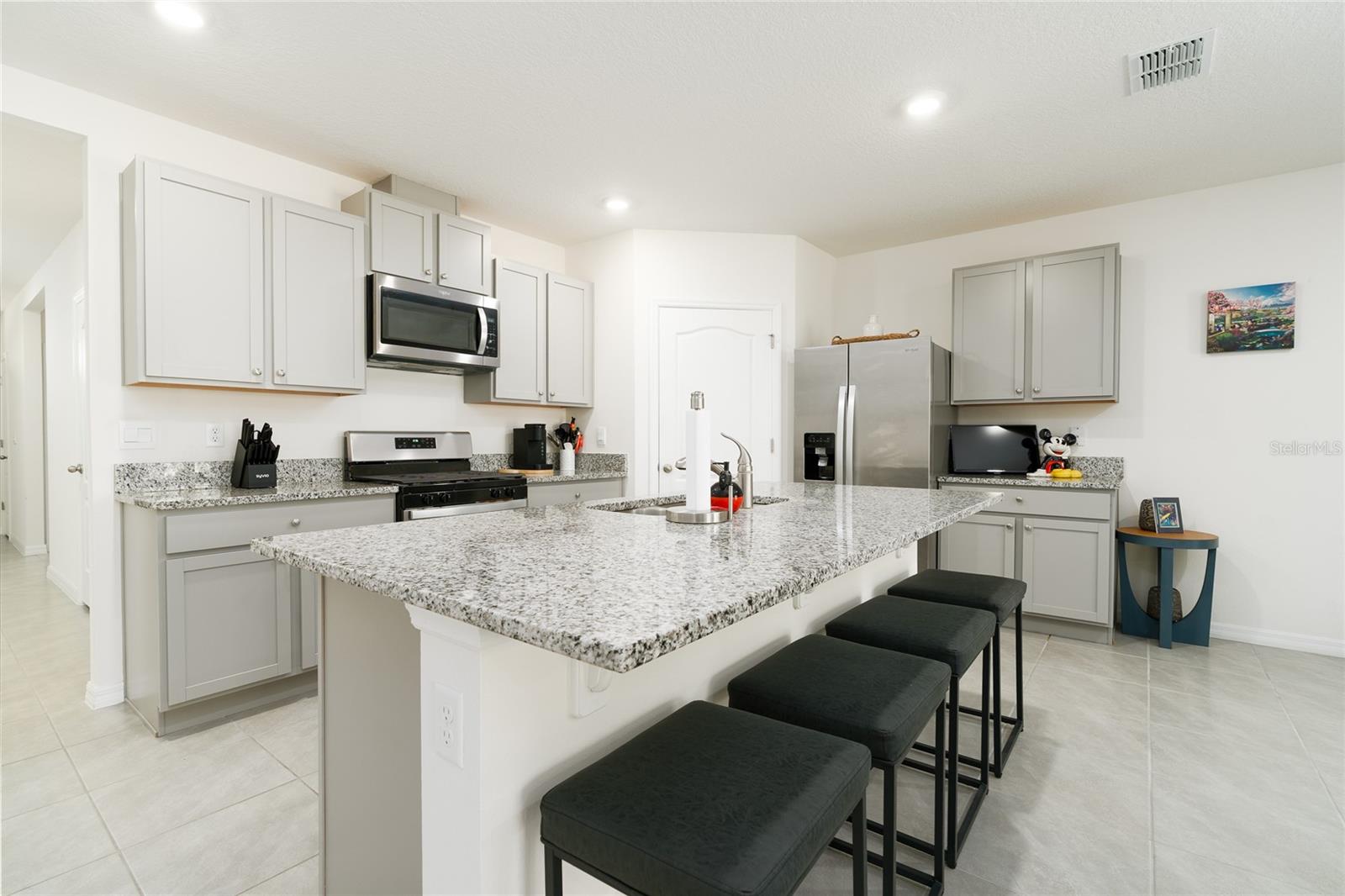 RIVIERA BELLA UN 9C - Residential