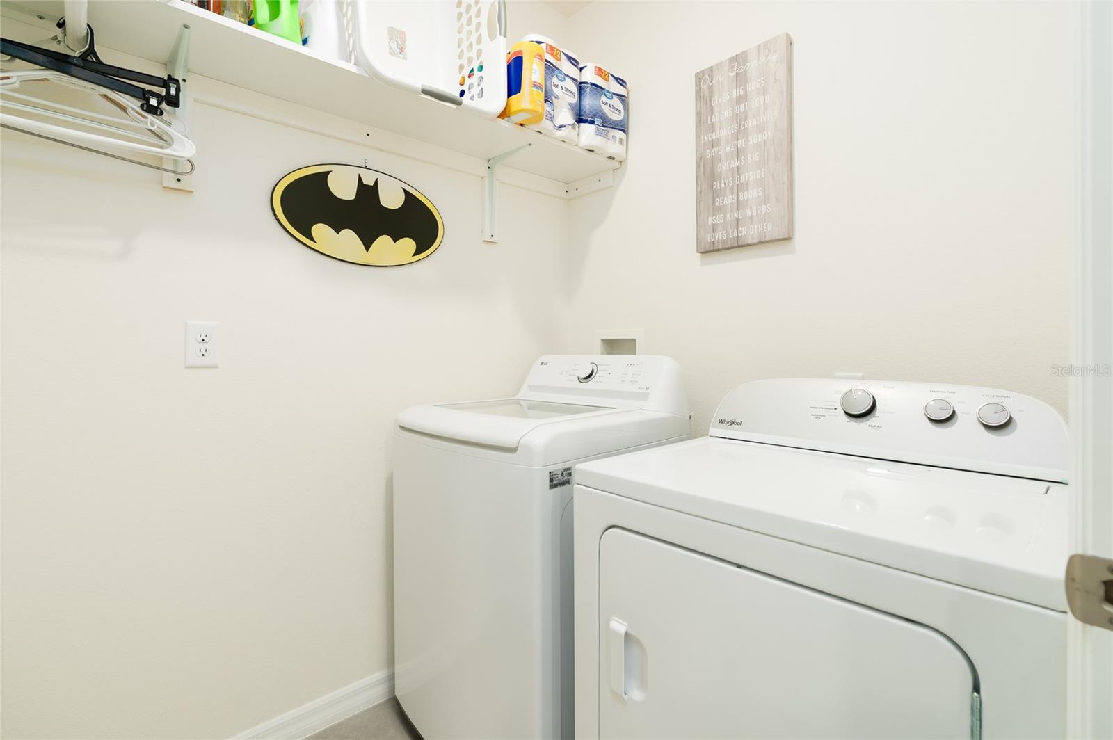 RIVIERA BELLA UN 9C - Residential