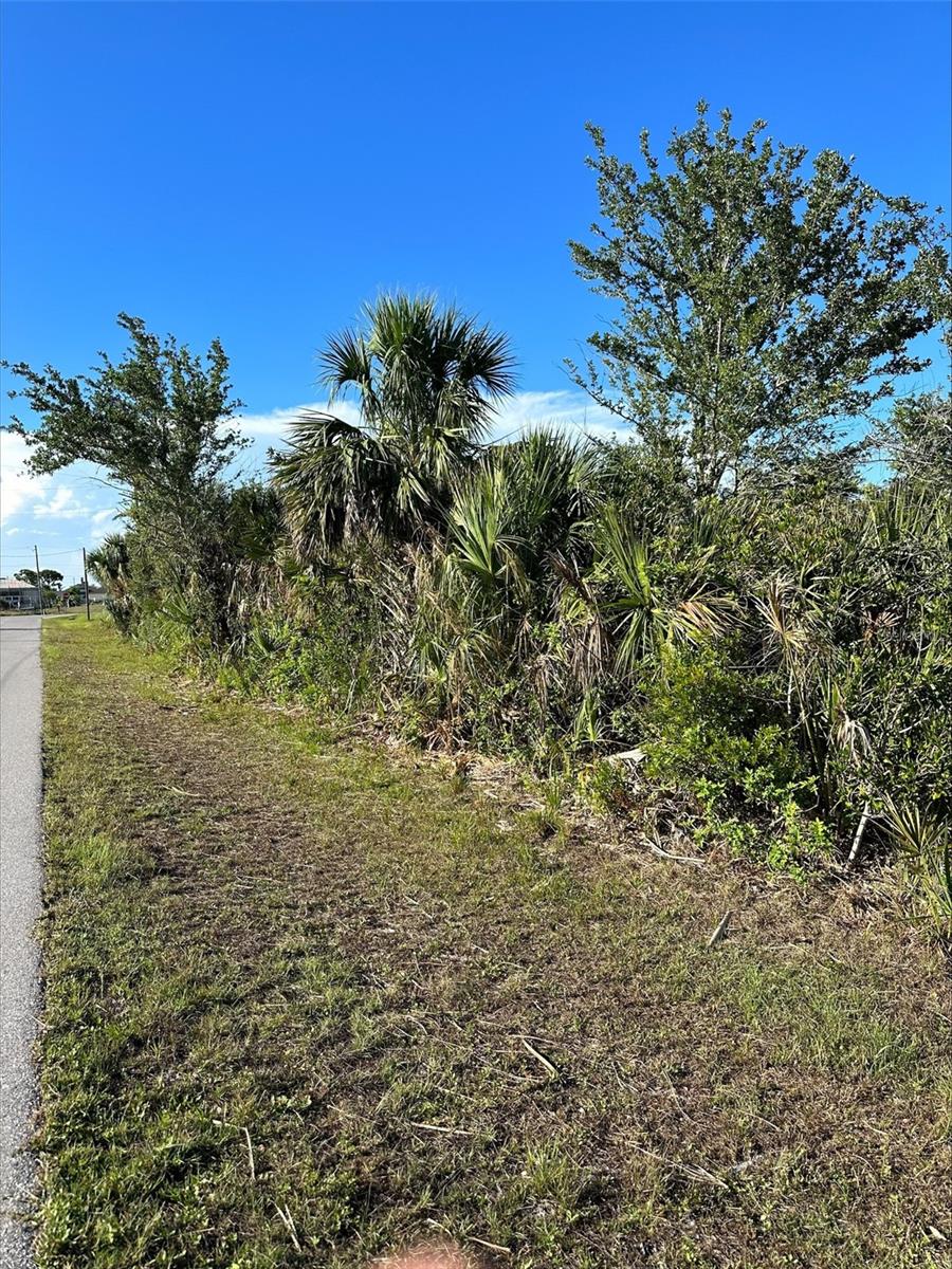 PORT CHARLOTTE SEC 082 - Land