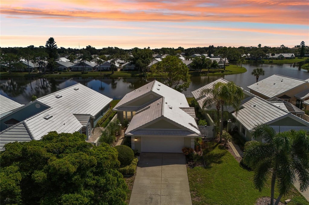 Photo of 805 Harrington Lake Drive N #76, Venice, FL 34293 (MLS # A4706761)