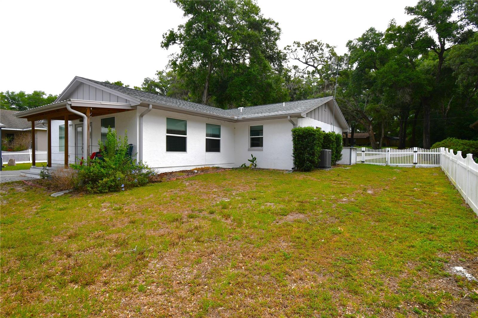 EL BONITO - Residential