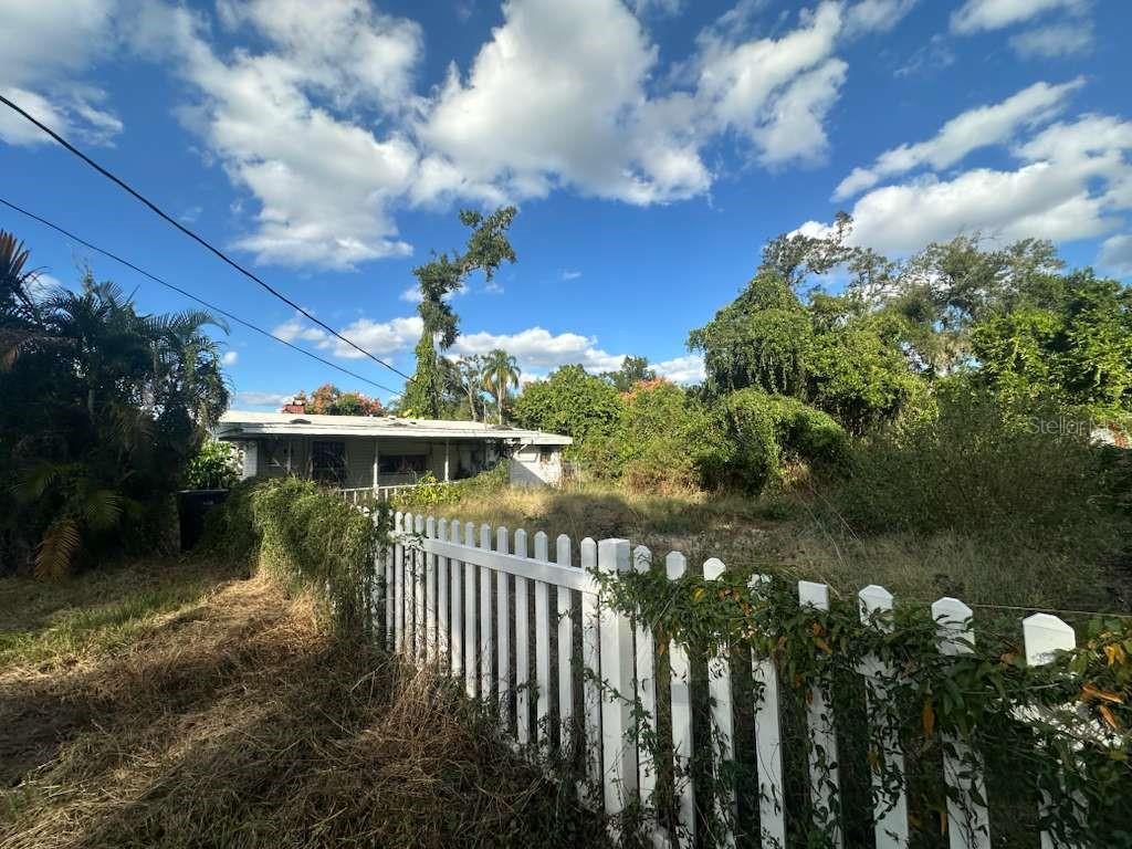 HAMNERS W E & MARJORY B FRE - Residential