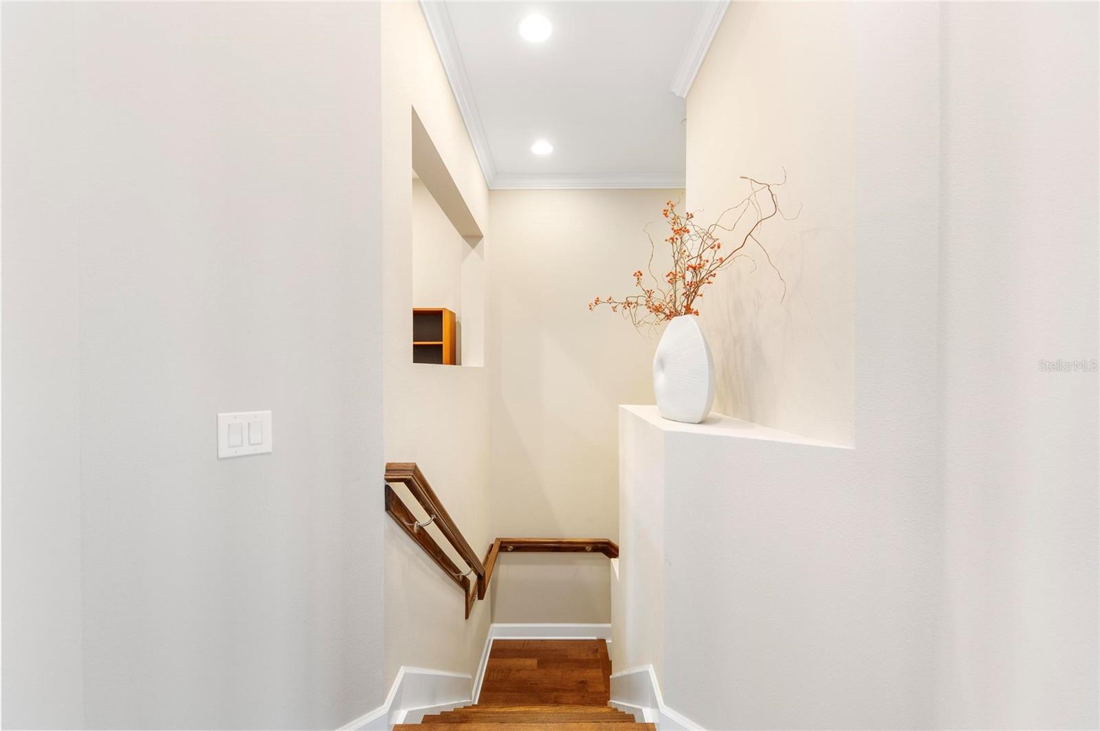 HARBOUR ISLE - EDGEWATER WALK - Residential