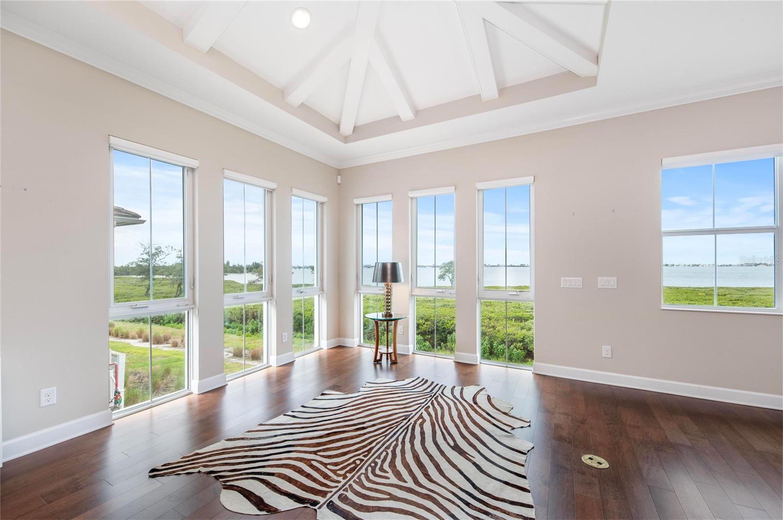 HARBOUR ISLE - EDGEWATER WALK - Residential